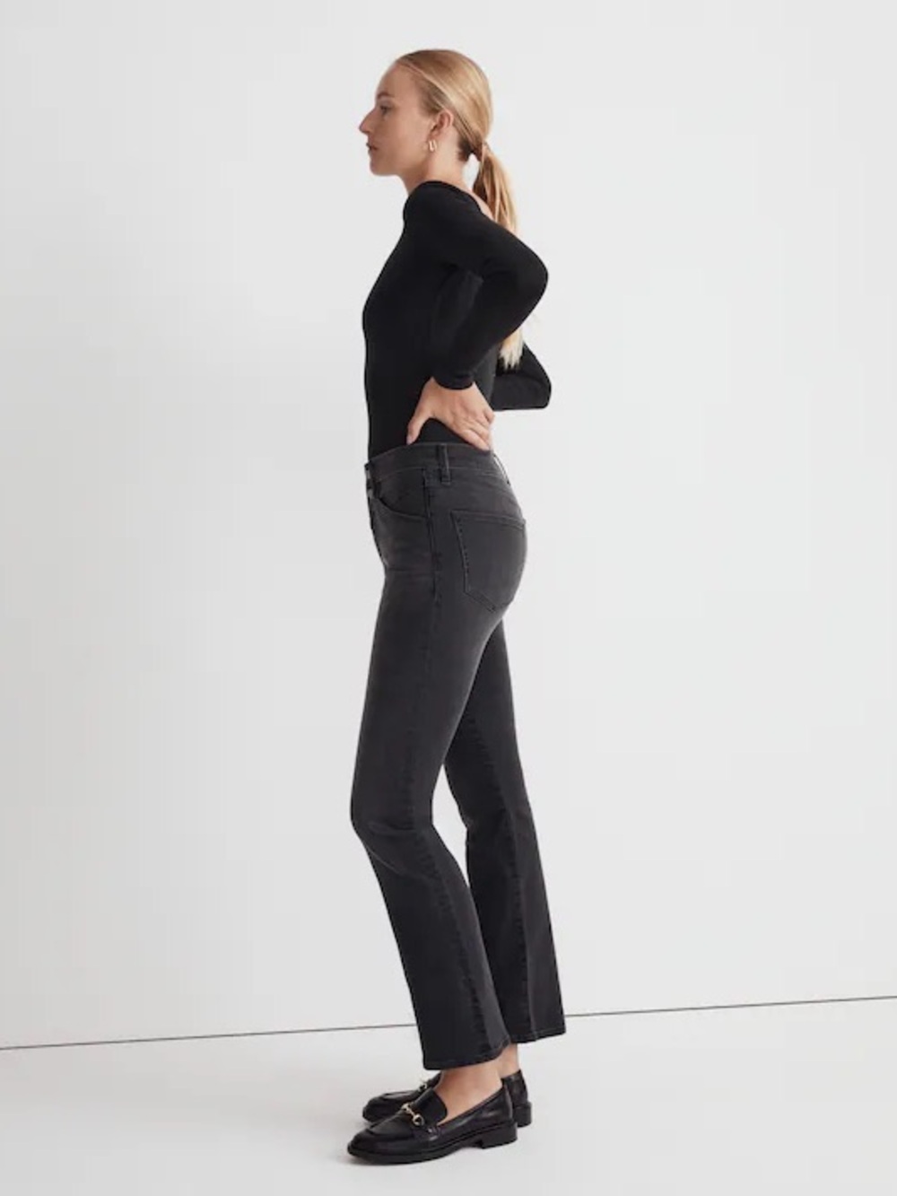 MADEWELL Mid-Rise Kick Out Crop Jeans Beckley Wash Black 26 NM244